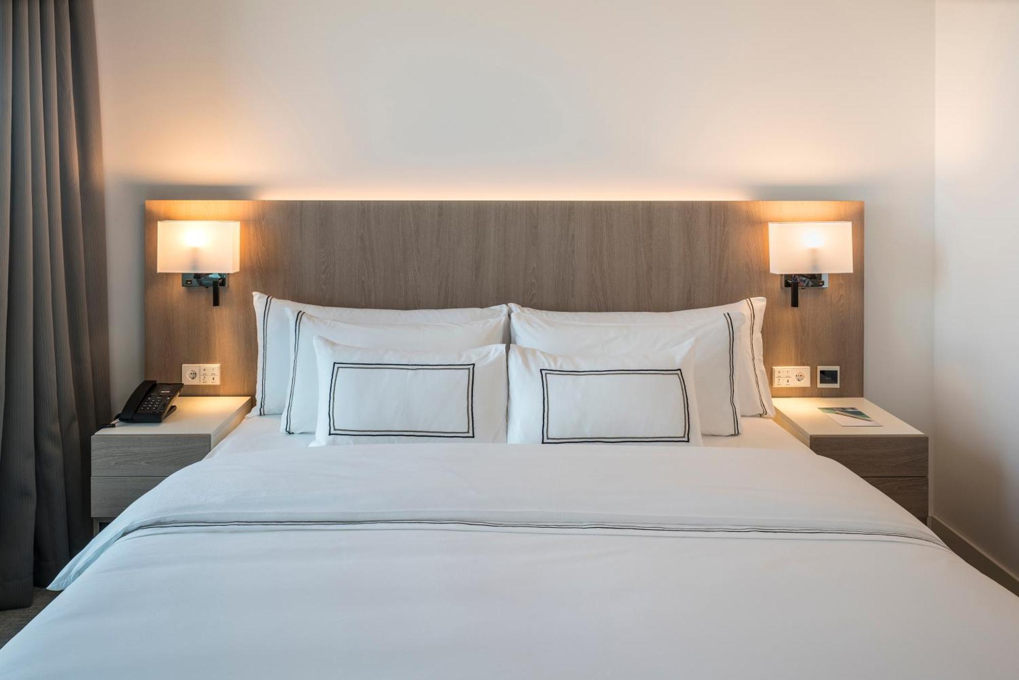Melia Frankfurt City فرانكفورت الغرفة الصورة